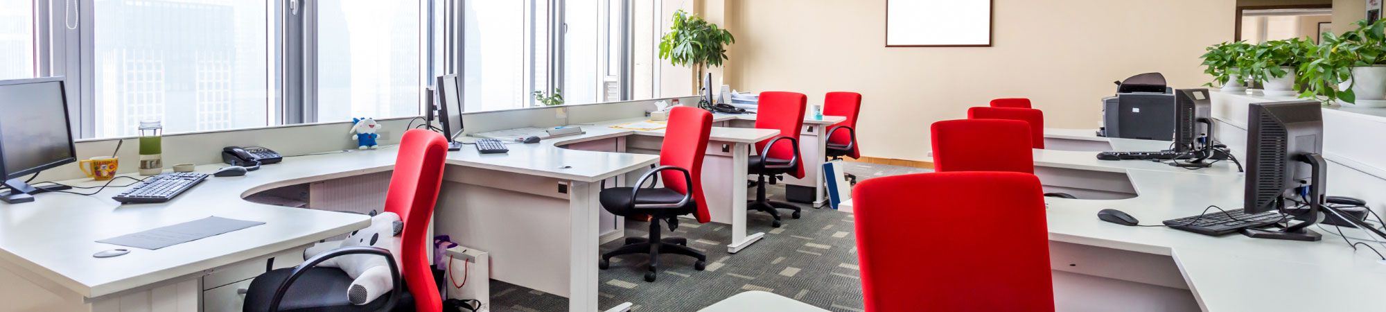 Consulte nuestra oferta de locales y oficinas en .  en Pontes De Garcia Rodriguez(As)
